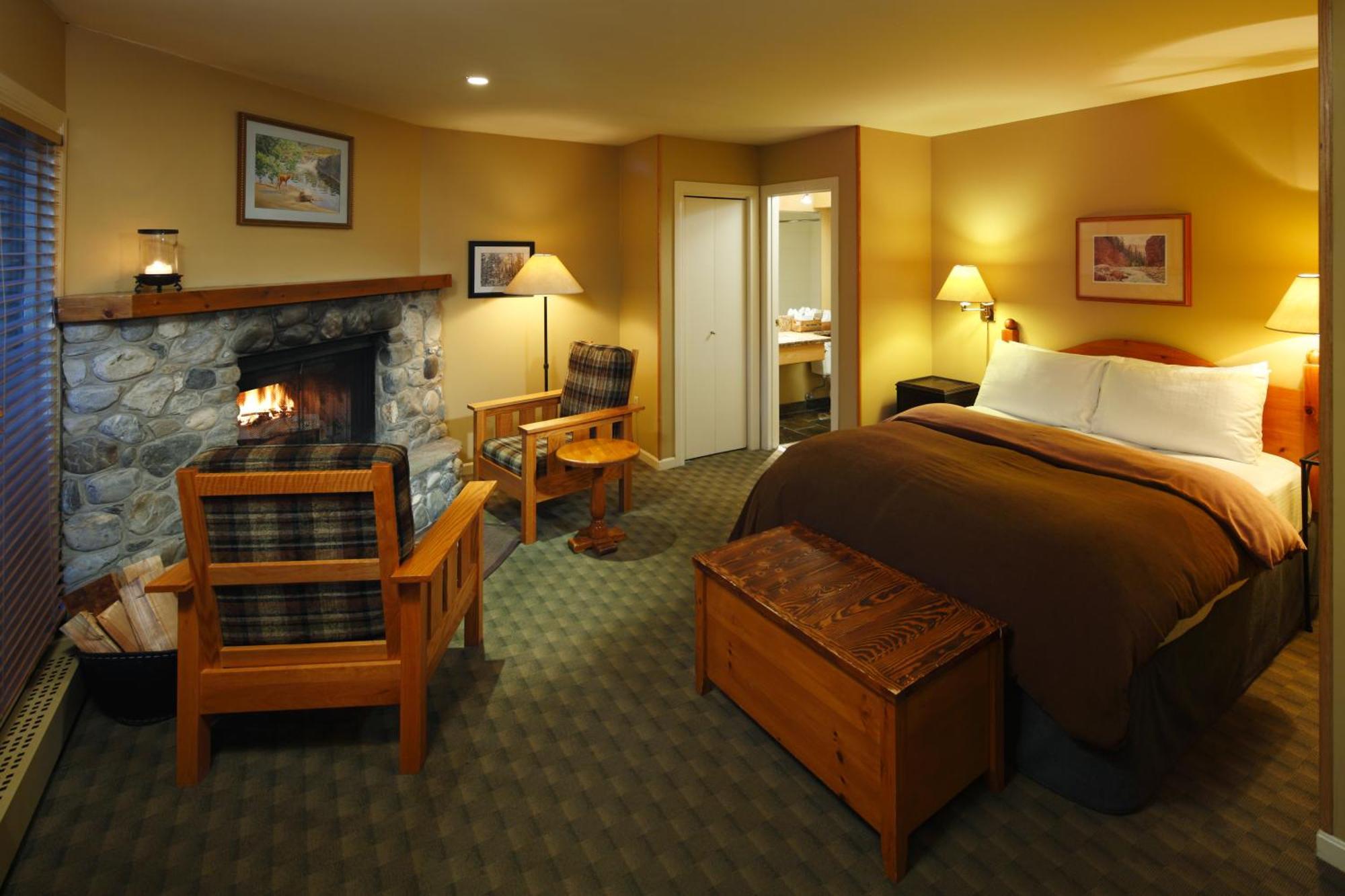 Emerald Lake Lodge Field Εξωτερικό φωτογραφία