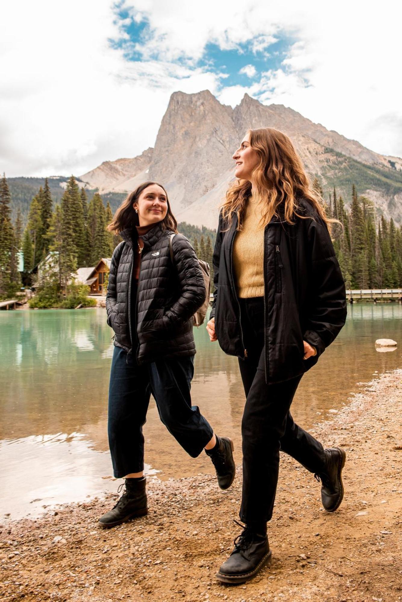 Emerald Lake Lodge Field Εξωτερικό φωτογραφία