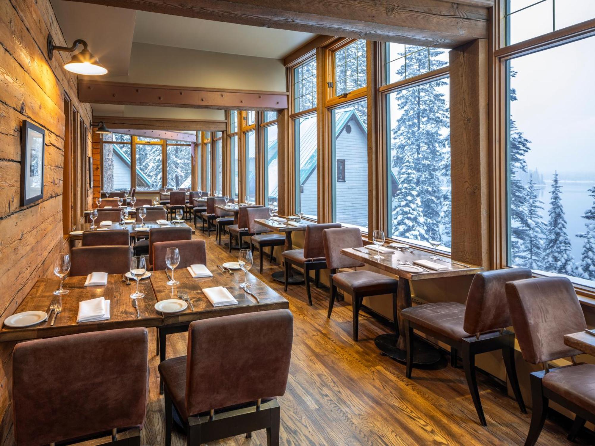 Emerald Lake Lodge Field Εξωτερικό φωτογραφία